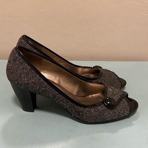 Naturalizer Womens Peep Toe Heels